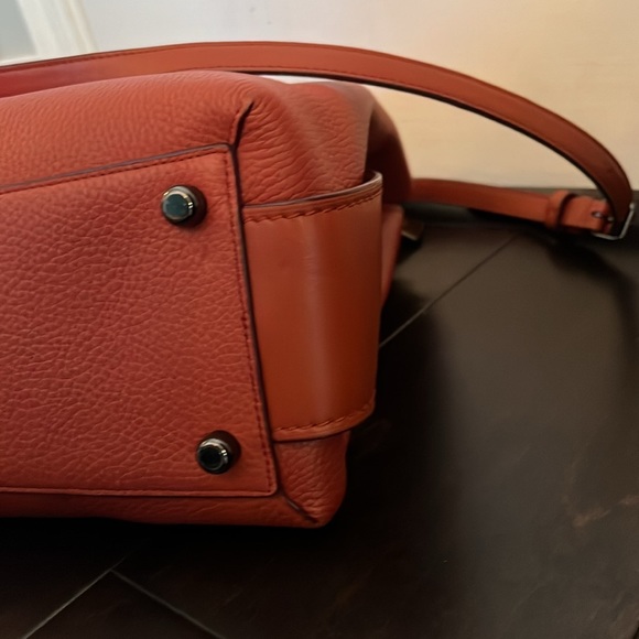 Coach bag like new condition - Picture 7 of 16